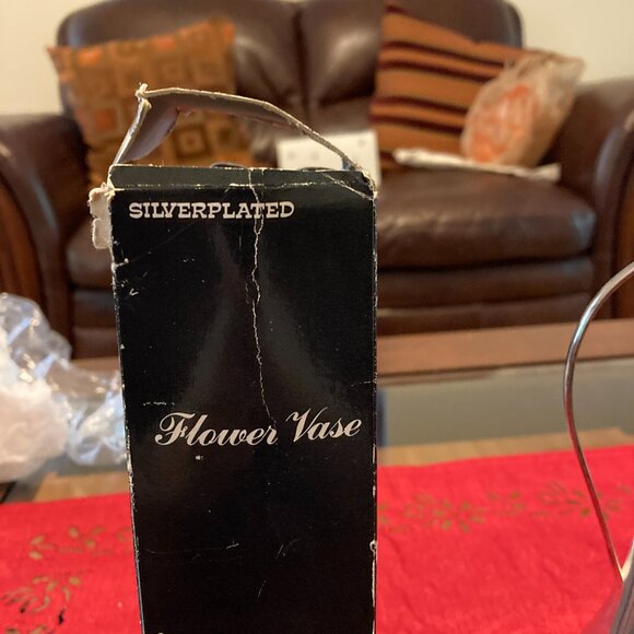 Vase - Picture 3 of 6